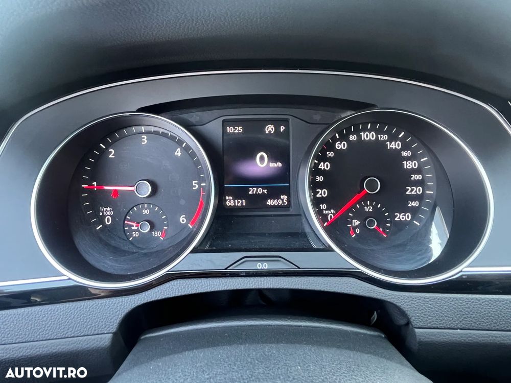 Volkswagen Passat 2.0 TDI DSG Comfortline - 15