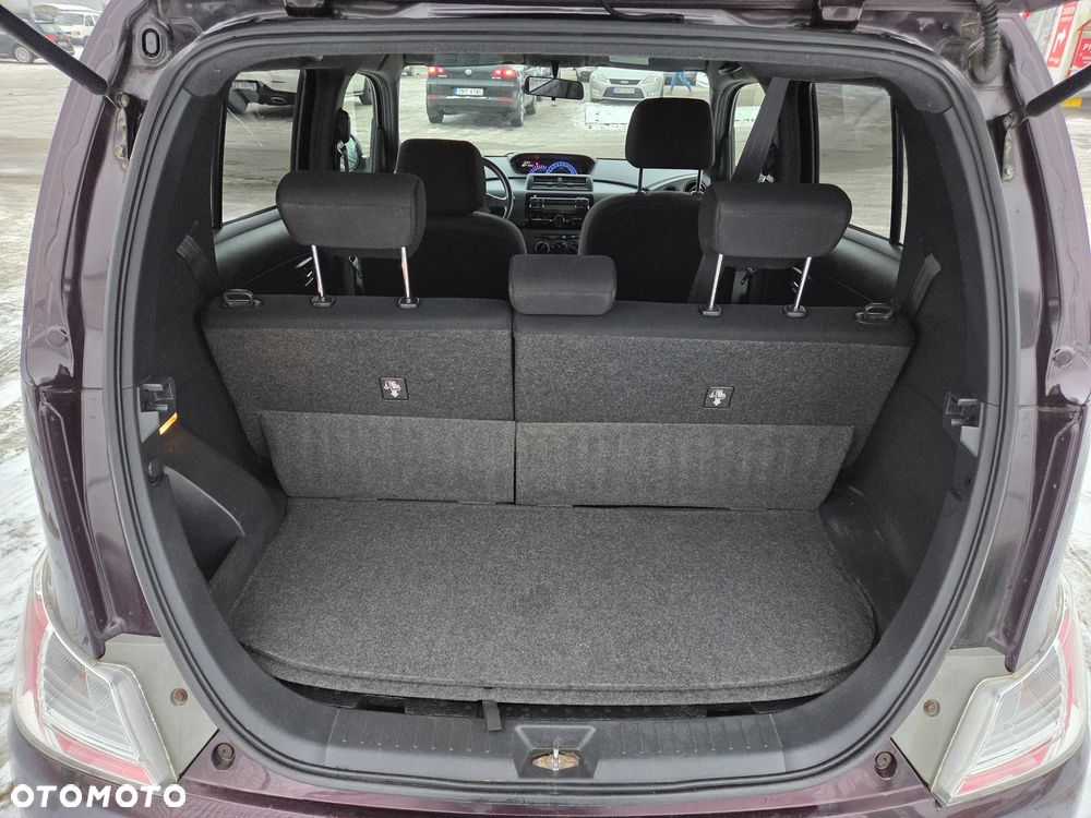 Daihatsu Materia 1.5 WhiteX - 24