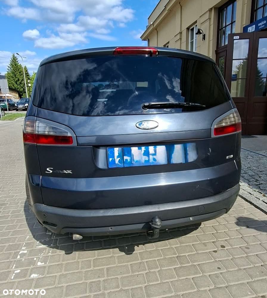 Ford Inny - 3