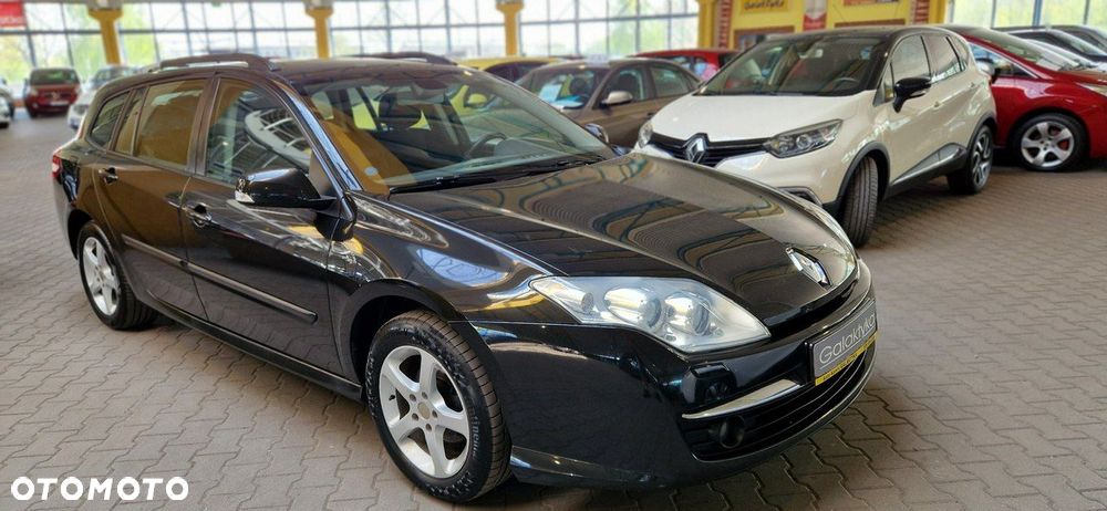 Renault Laguna - 1