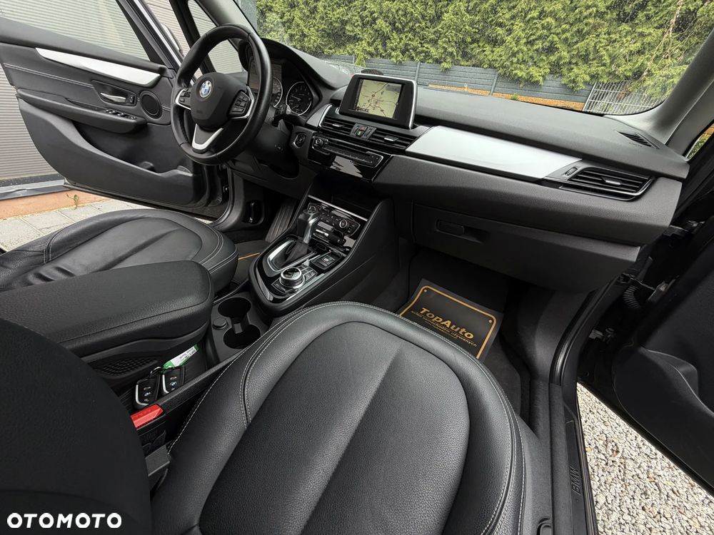 BMW Seria 2 220i Sport-Aut Advantage - 16