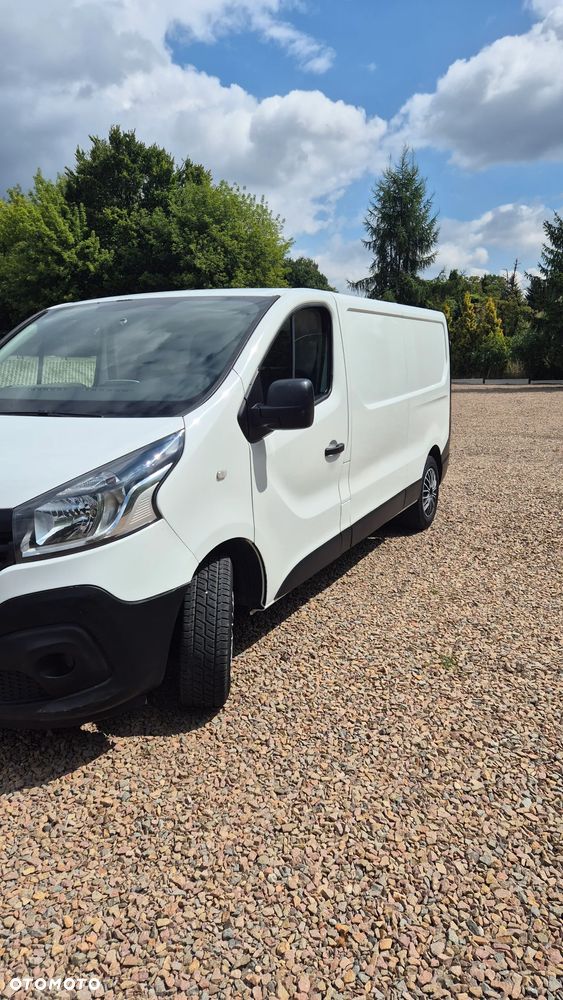 Renault TRAFIC - 1