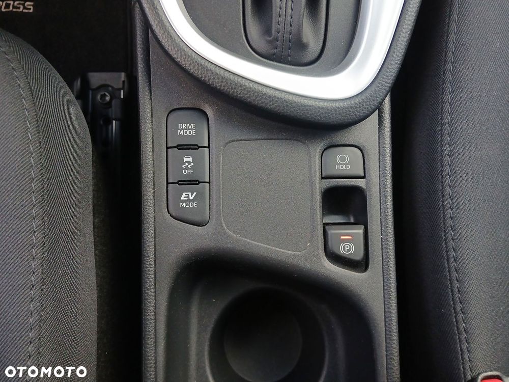 Toyota Yaris Cross Hybrid 1.5 Comfort - 34