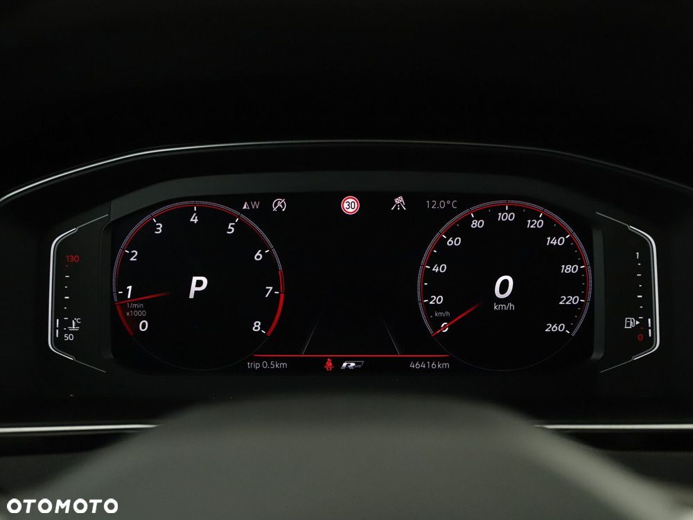 Volkswagen Passat 2.0 TSI 4Mot R-Line Edition DSG - 26