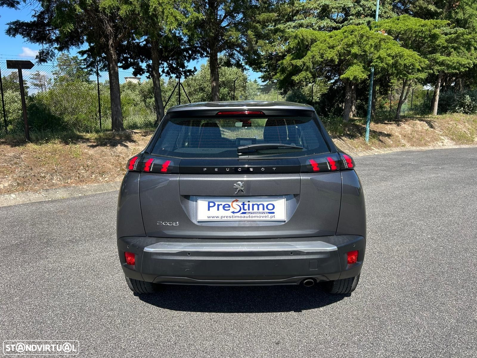 Peugeot 2008 1.2 PureTech Active Pack - 27