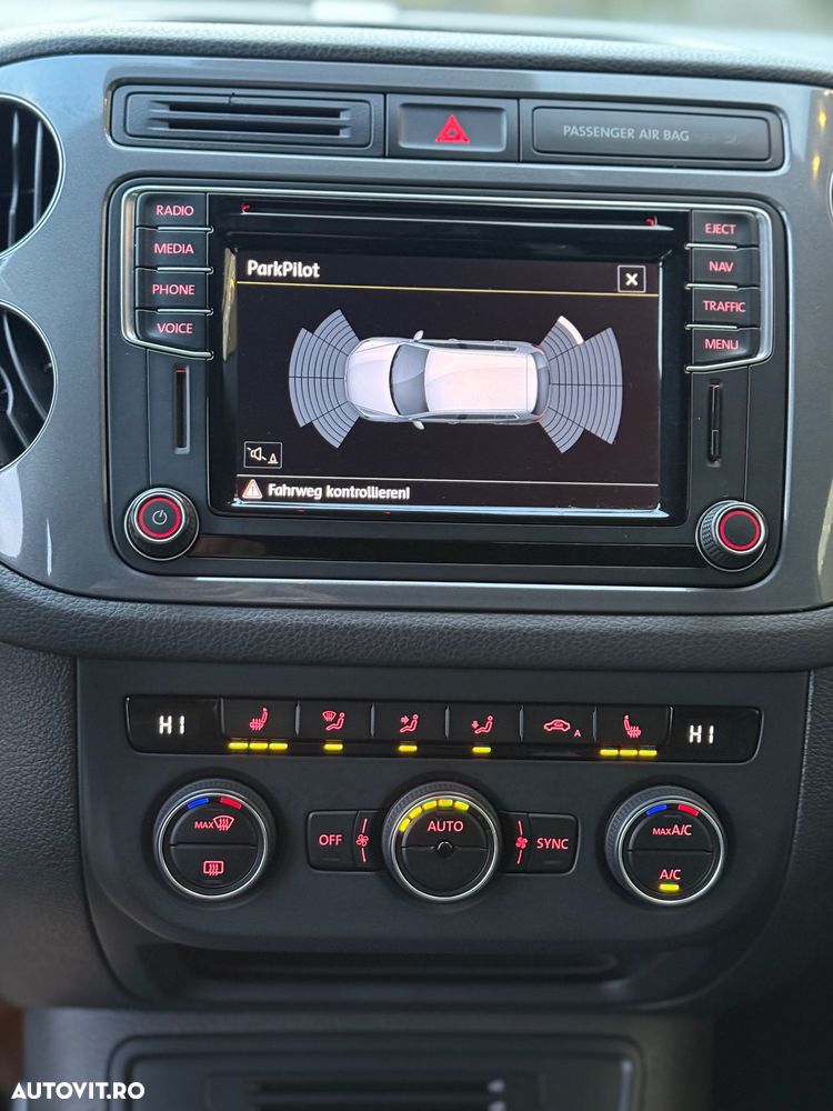 Volkswagen Tiguan 2.0 TDI SCR 4MOTION BlueMotion Technology DSG Cityscape - 11