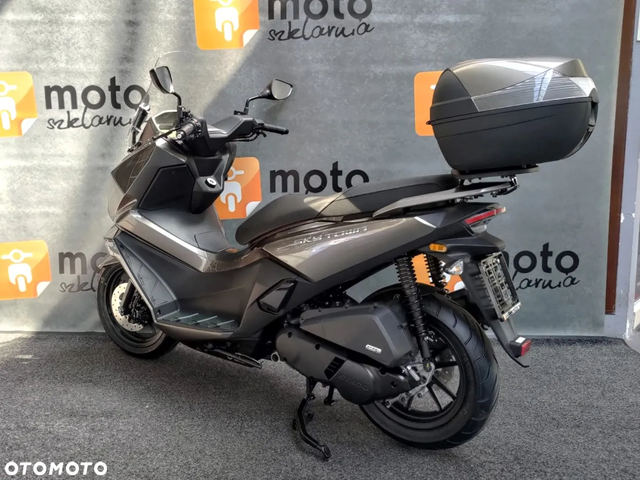 Kymco Skytown - 11