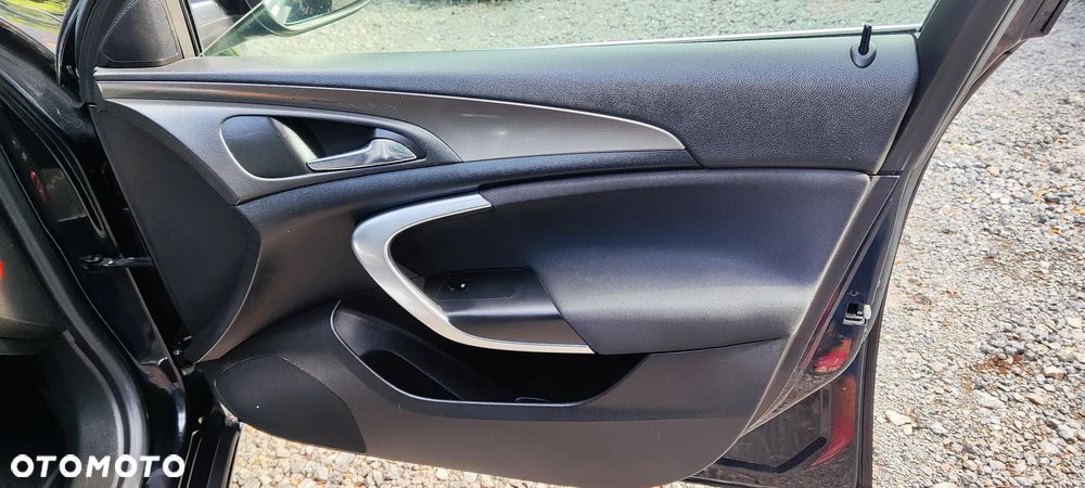 Opel Insignia - 21
