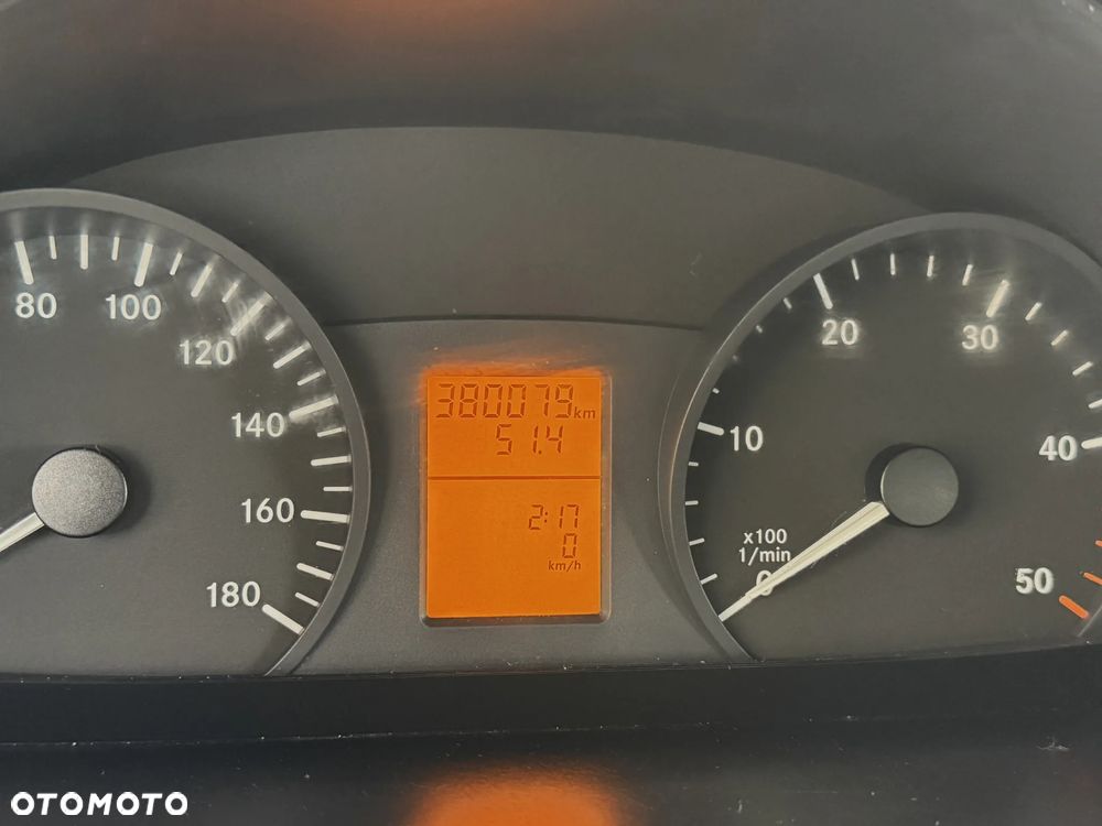 Mercedes-Benz Sprinter 319 Chłodnia Mroźnia Winda - 37