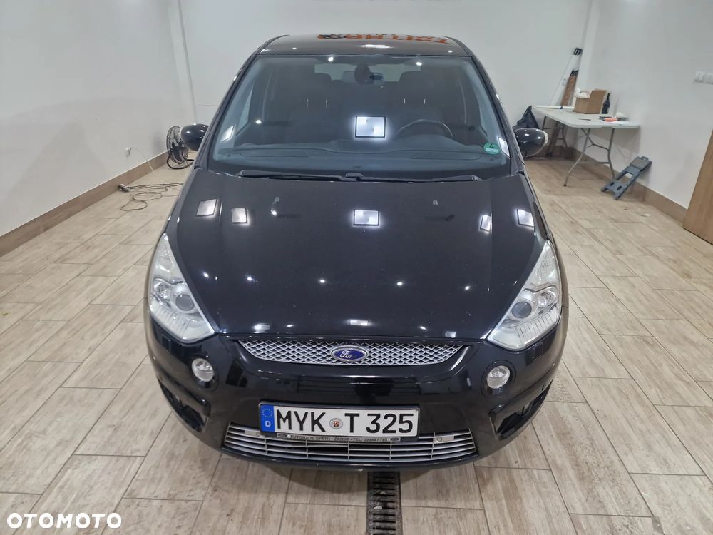 Ford S-Max 2.5 Titanium - 36