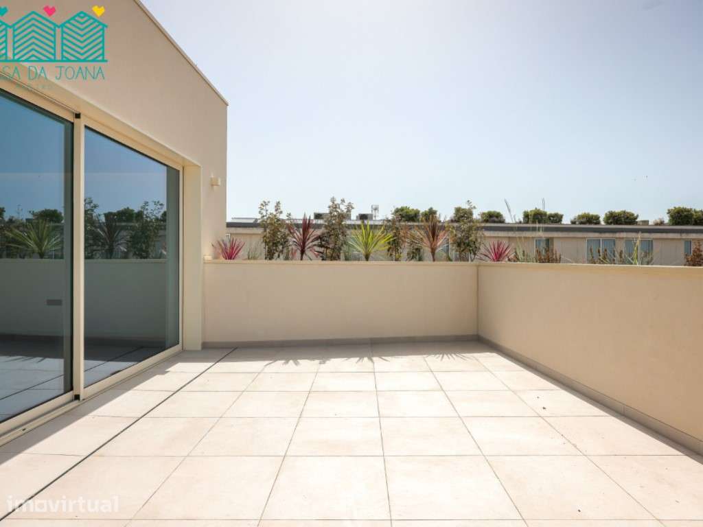 Apartamento T3 com Garagem Fechada em Aveiro - Grande imagem: 2/45