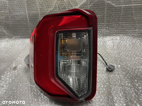 LAMPA TYŁ LEWA FORD EXPLORER LB5B-13405. 2019-