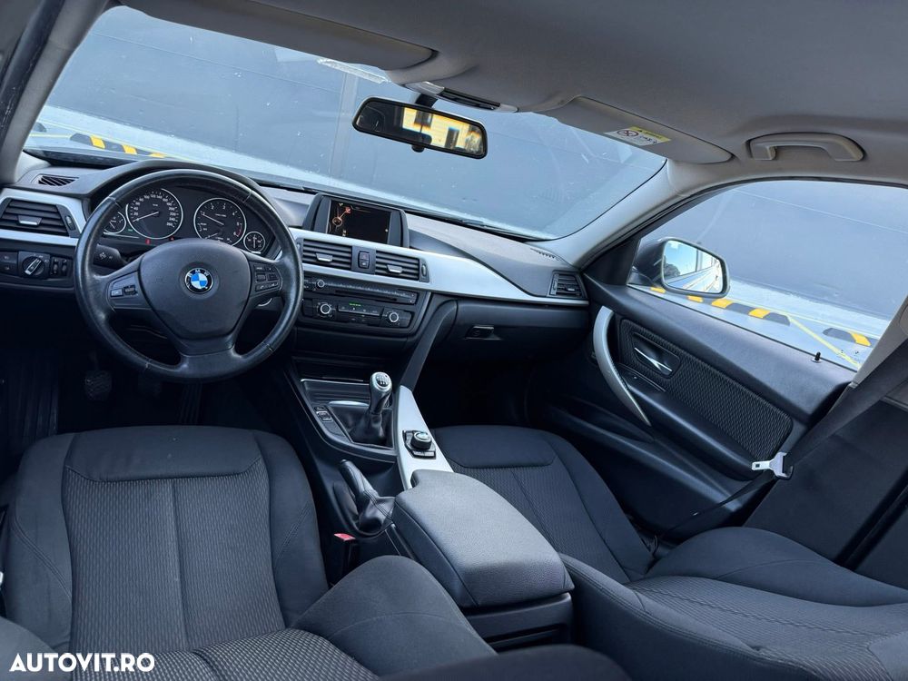 BMW Seria 3 318d Blue Performance Luxury Line - 7