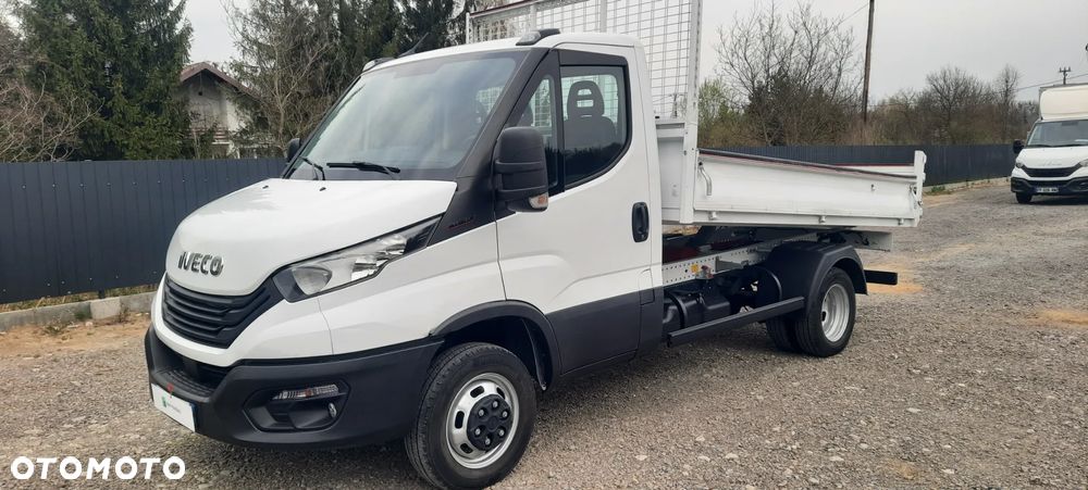 Iveco DAILY - 1