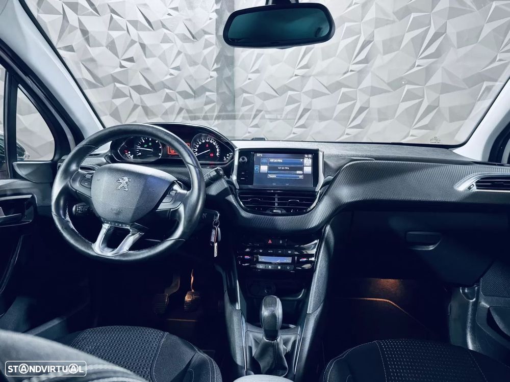 Peugeot 208 1.6 BlueHDi Allure - 16