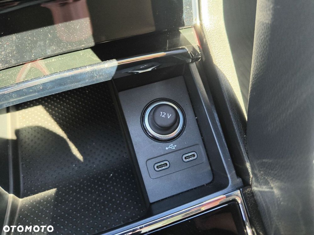 Skoda Karoq 1.5 TSI ACT Edition 130 DSG - 28