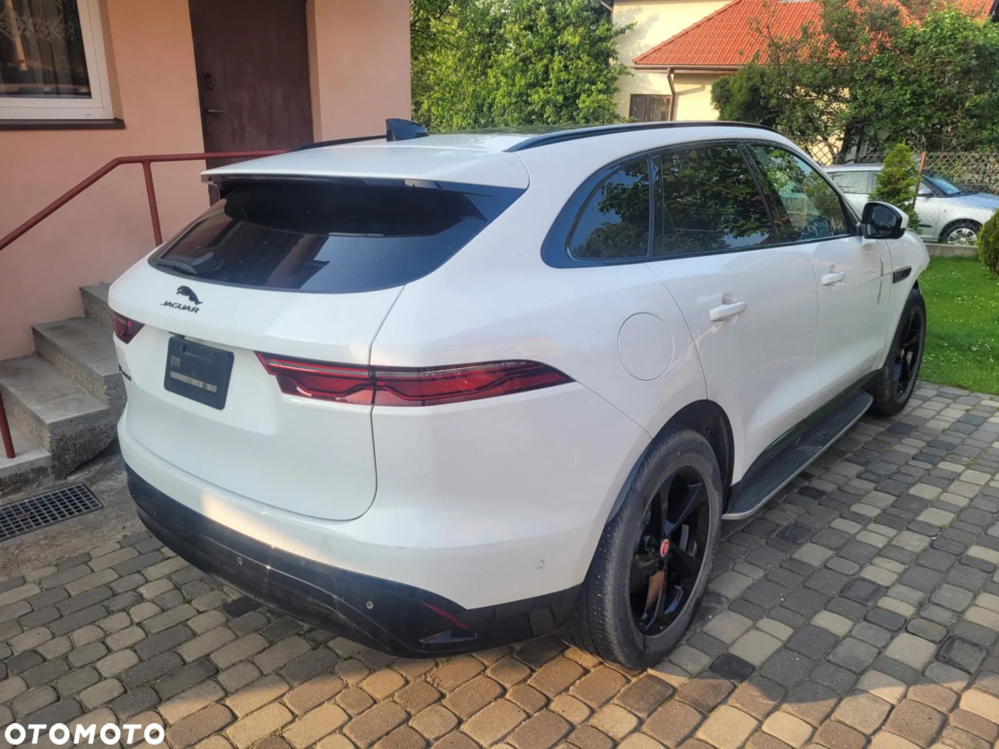 Jaguar F-Pace - 1
