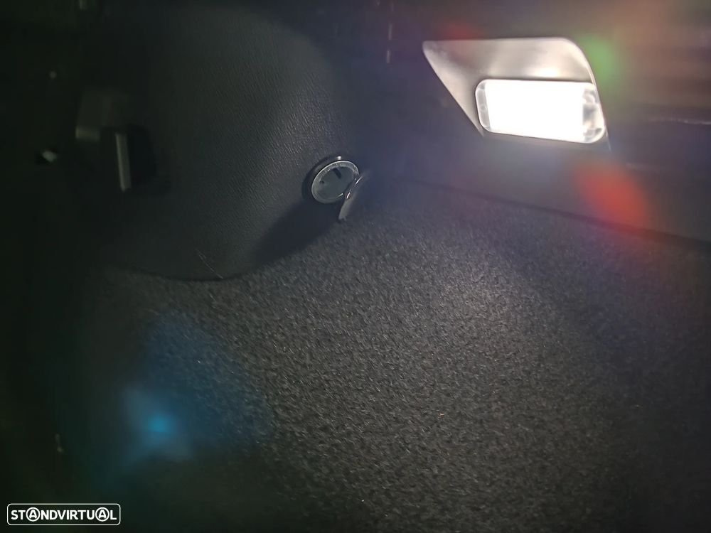 VW Golf 1.0 TSI Trendline Pack - 17