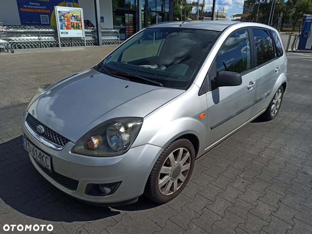 Ford Fiesta 1.4 Ghia - 3