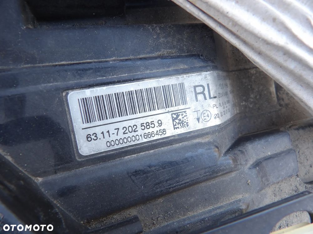 BMW - E90 , E91 - LIFT - NIE SKRĘTNE - XENON - LAMPA PRZEDNIA - PRAWA/LEWA - CENA ZA 1 SZT - 7202586  7202585 - 8