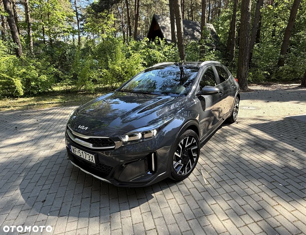 Kia XCeed 1.5 T-GDI Business Line DCT - 1