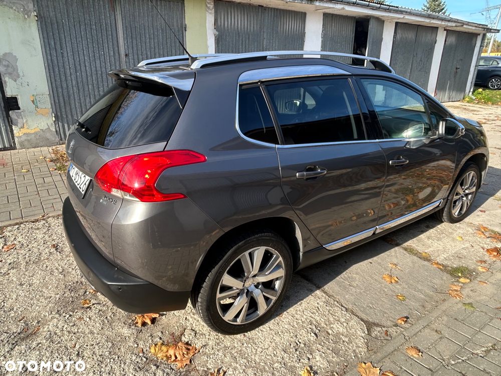 Peugeot 2008 1.6 e-HDi Allure S&S - 5