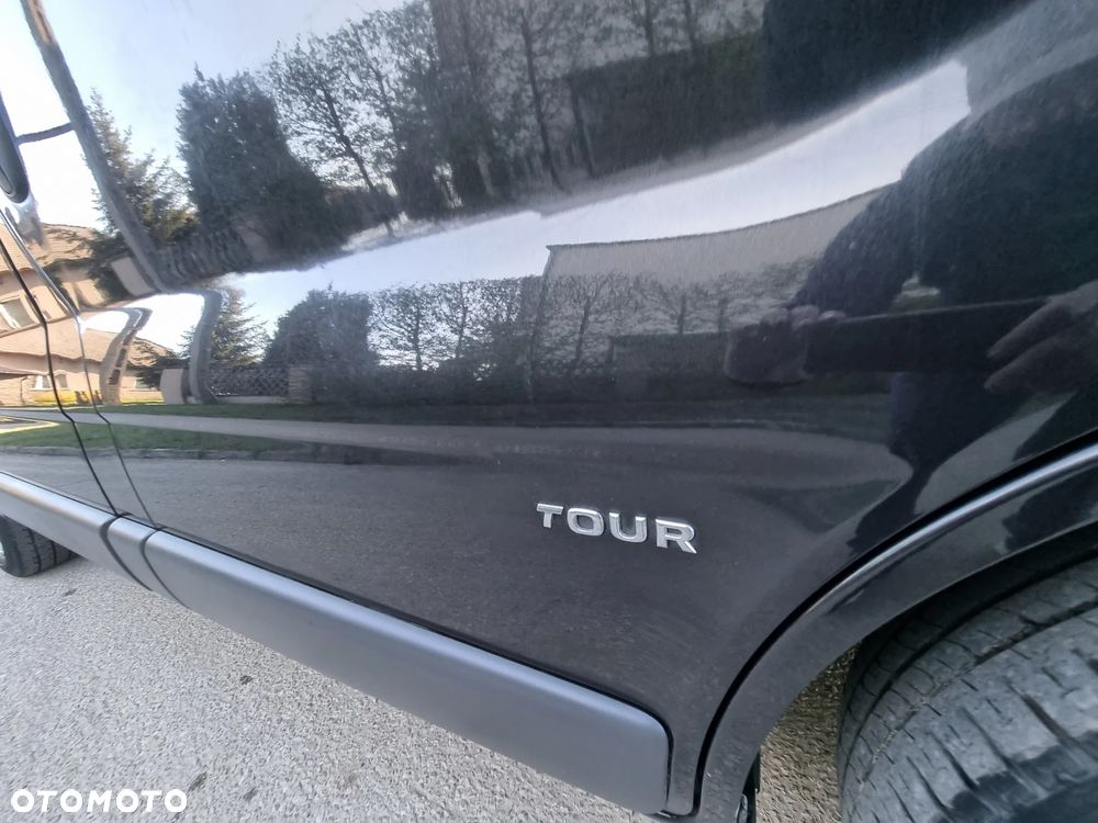 Opel Vivaro Tour - 8
