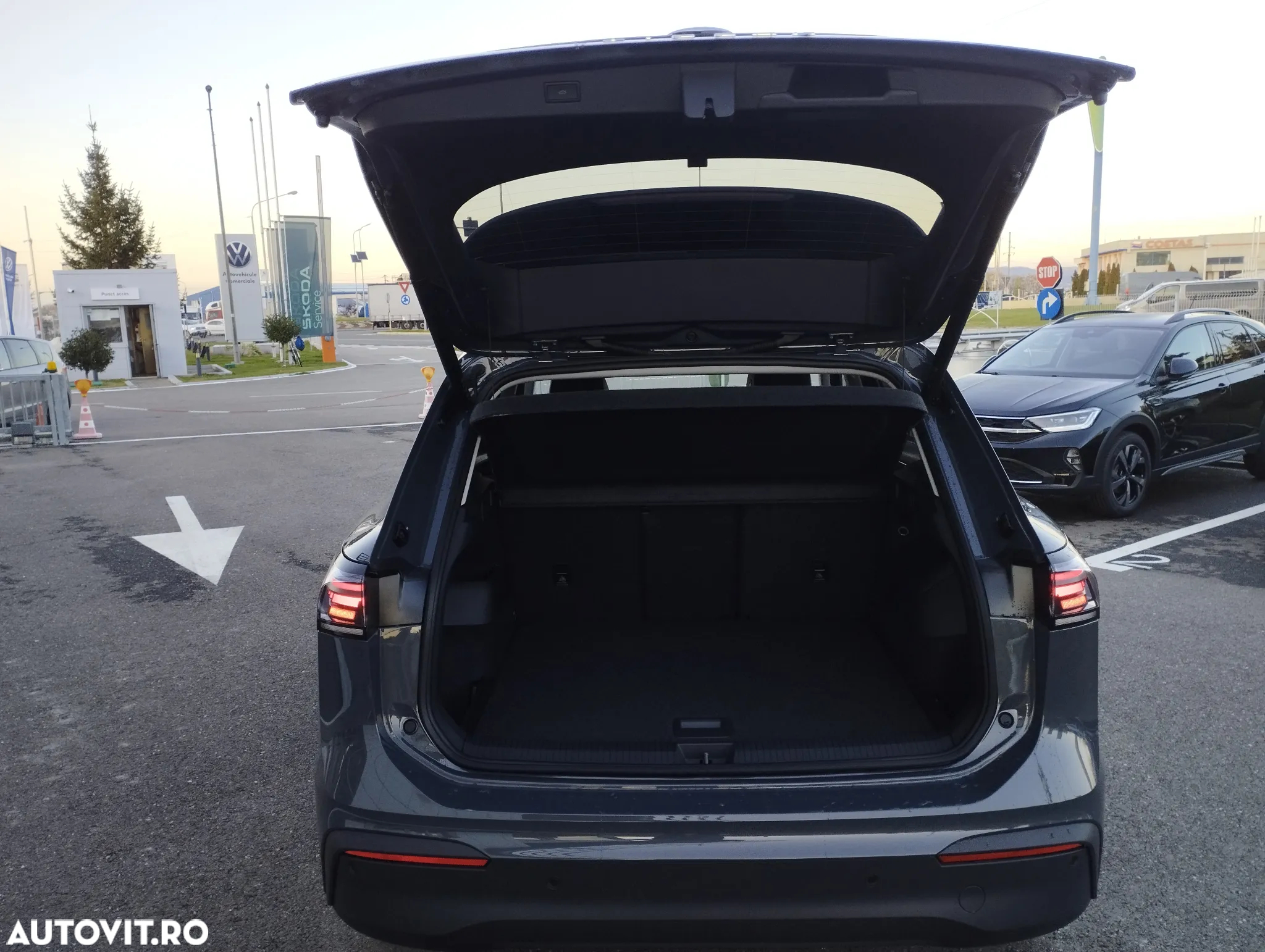 Volkswagen Tiguan 2.0 TDI DSG Life - 10