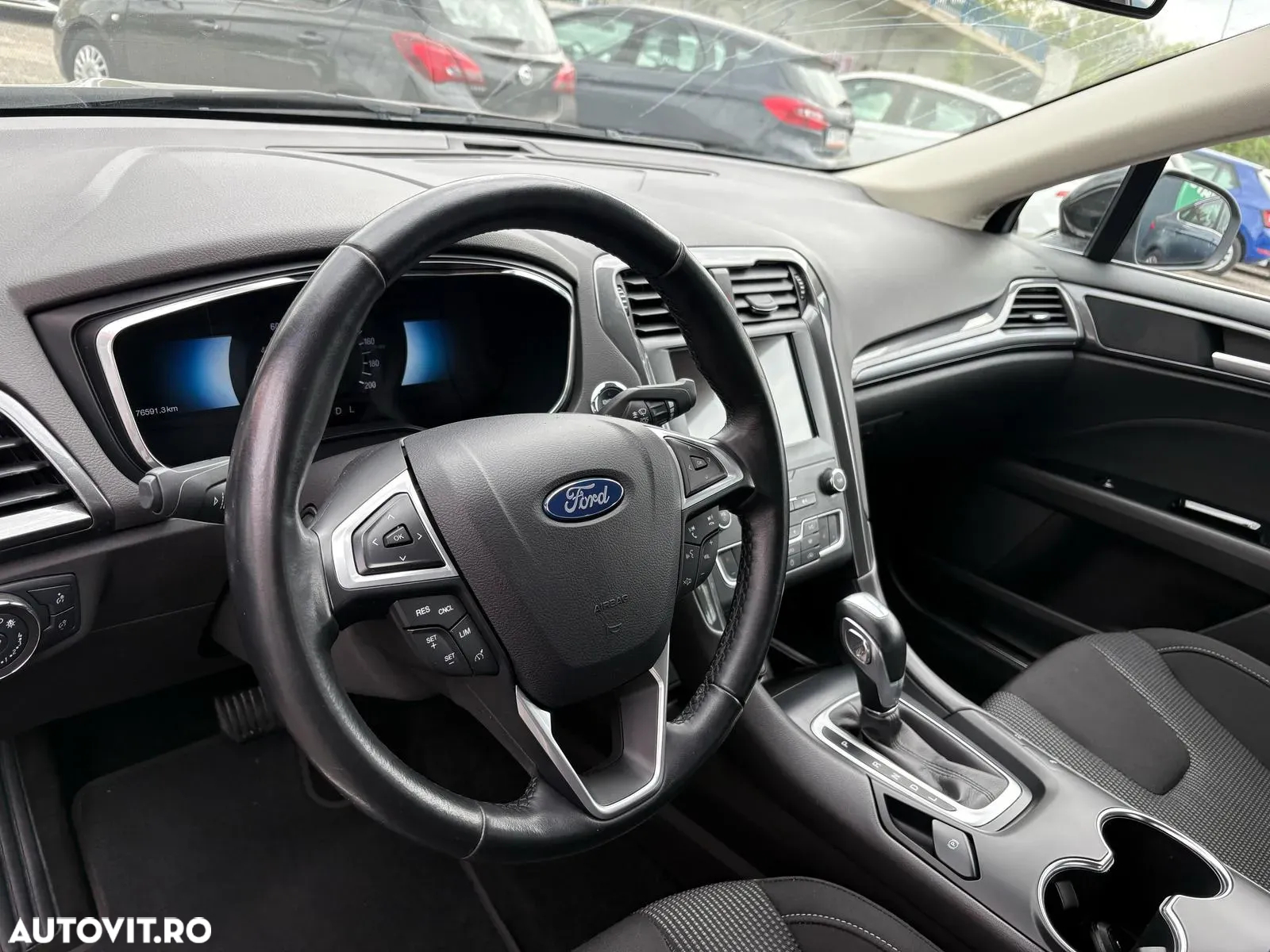 Ford Mondeo 2.0 HEV Trend - 11
