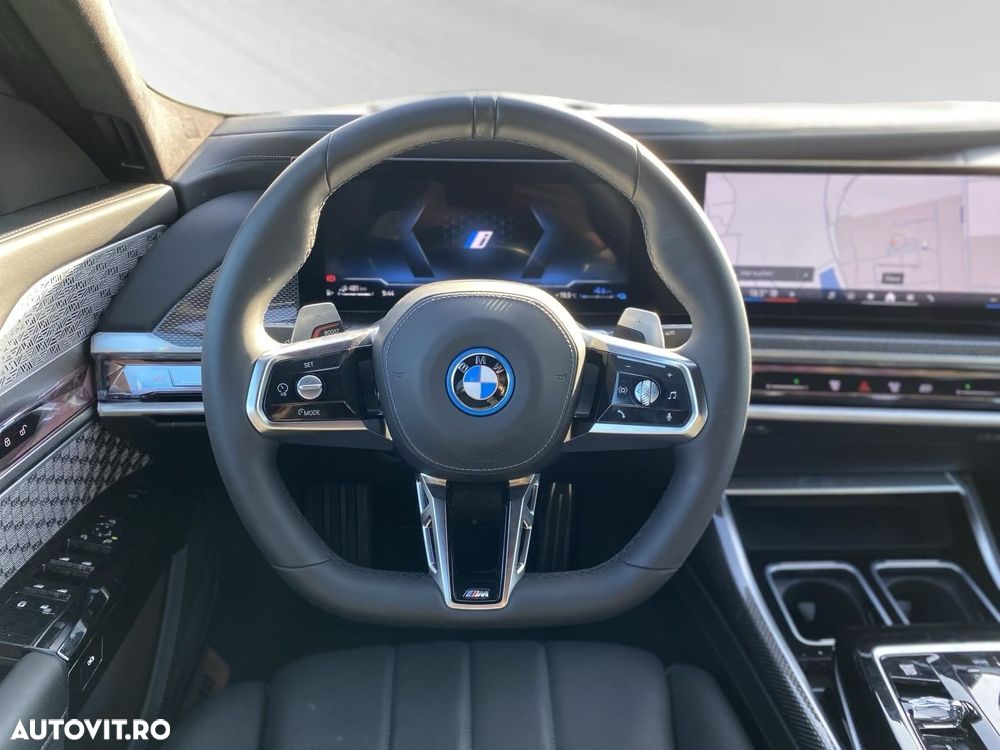BMW Seria 7 2024 photo 5