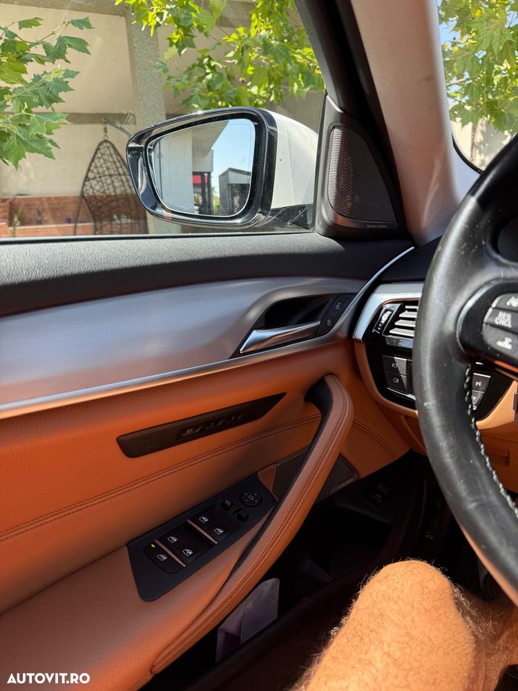 BMW Seria 5 - 11