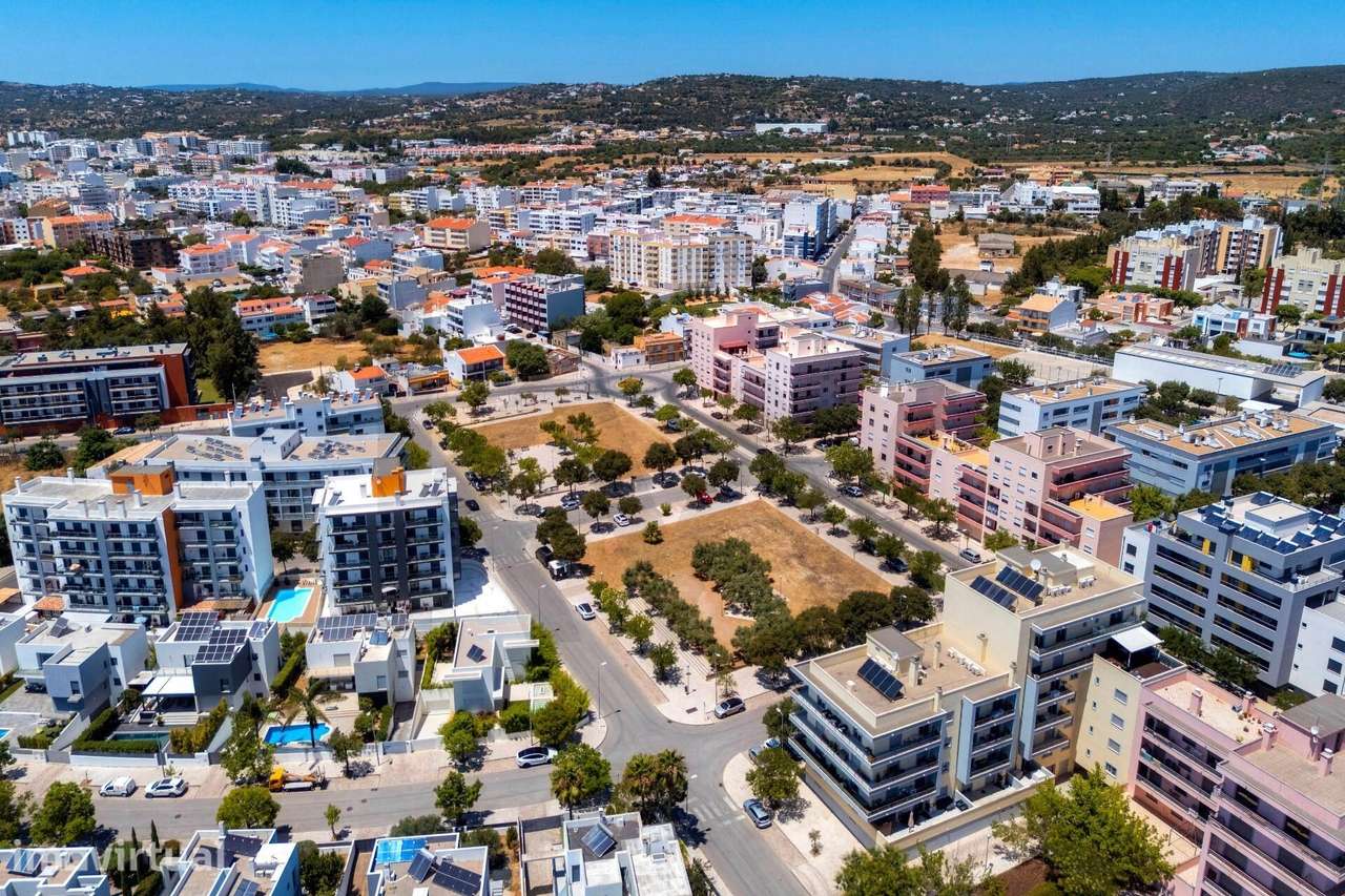 Terreno para construção de Prédio em Loulé - Grande imagem: 4/23