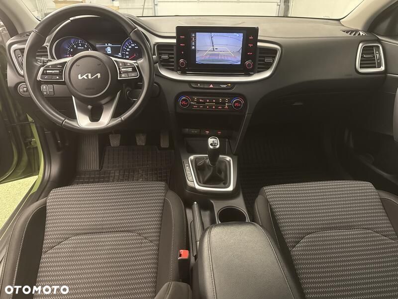 Kia XCeed 1.5 T-GDI M - 21