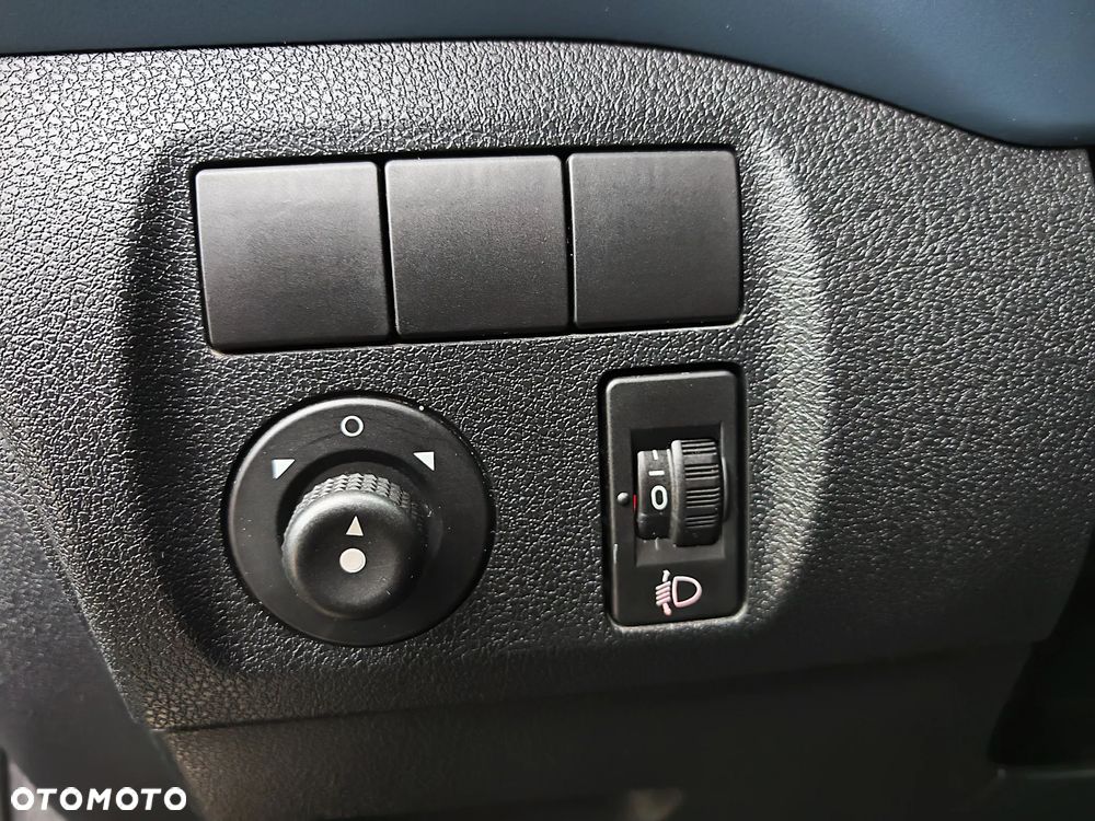 Peugeot Partner 1.6 HDi Outdoor - 21