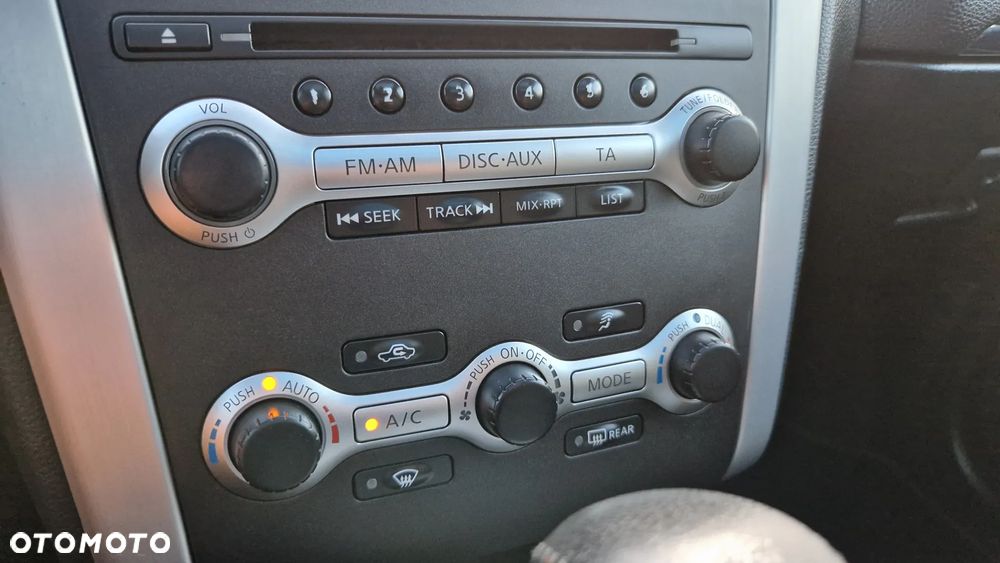 Nissan Murano 2.5 D Premium - 30