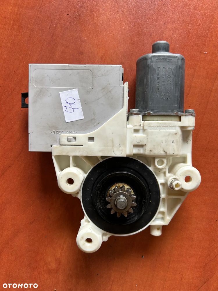 SILNICZEK SZYBY PRAWY PRZÓD FORD FOCUS MK2 7M5T-14B533-CE - 2