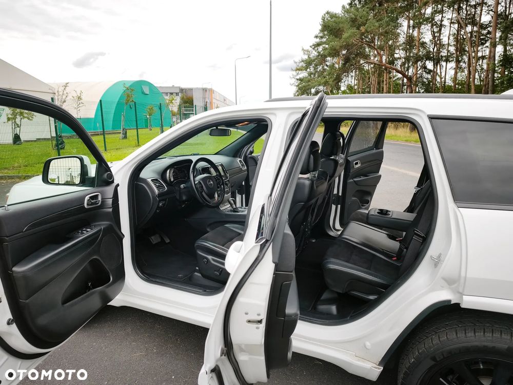 Jeep Grand Cherokee 3.6 V6 Laredo - 30