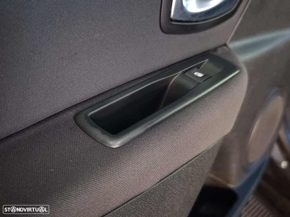 Renault Mégane Sport Tourer 1.5 dCi Dynamique S - 24