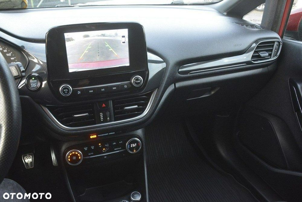 Ford Fiesta 1.0 EcoBoost STart-Stop ST-LINE - 24