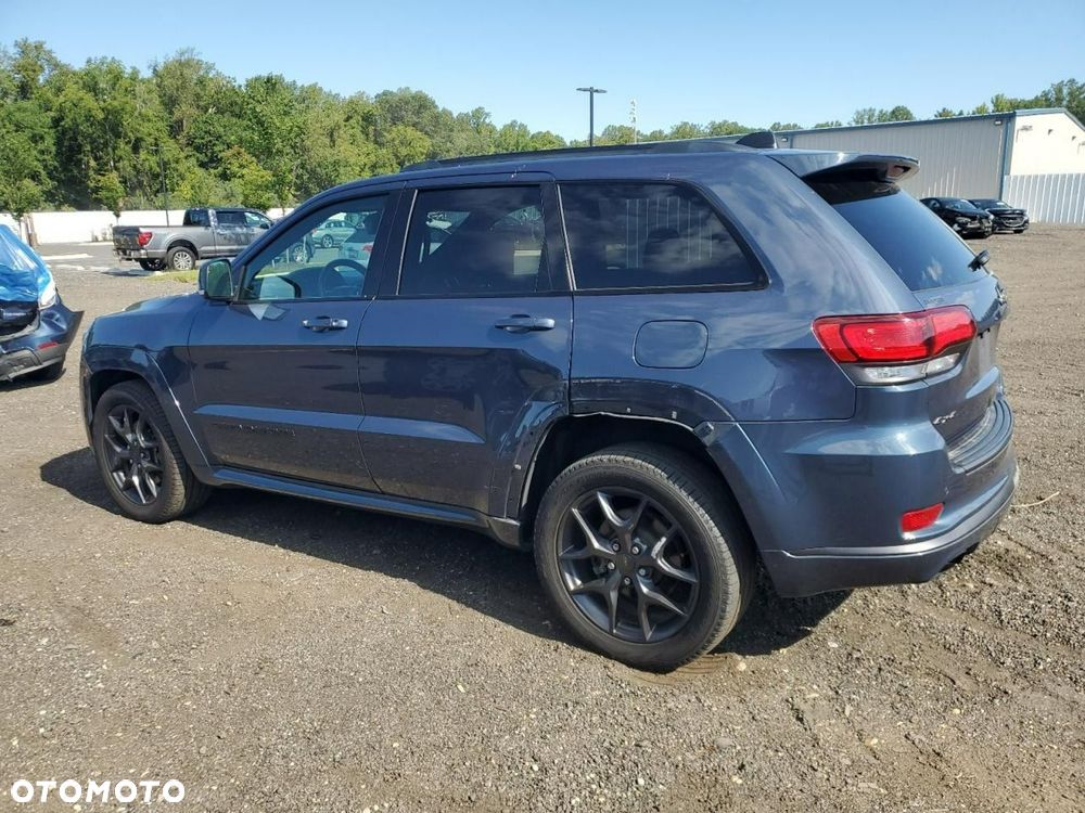 Jeep Grand Cherokee - 2
