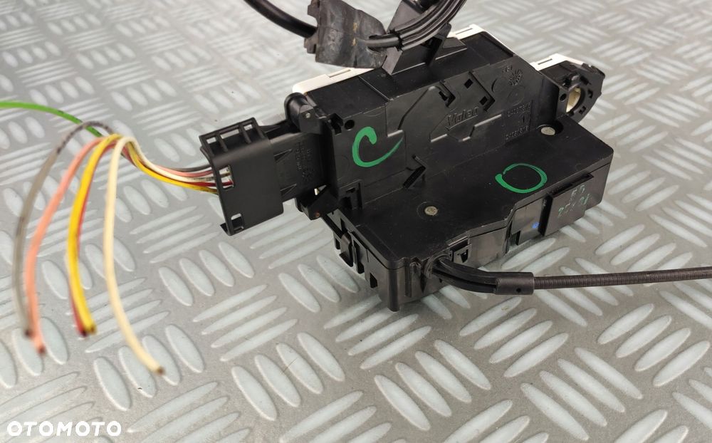 24087158 zamek rygiel drzwi lewy przód kierowcy CITROEN C4 GRAND PICASSO EU - 2