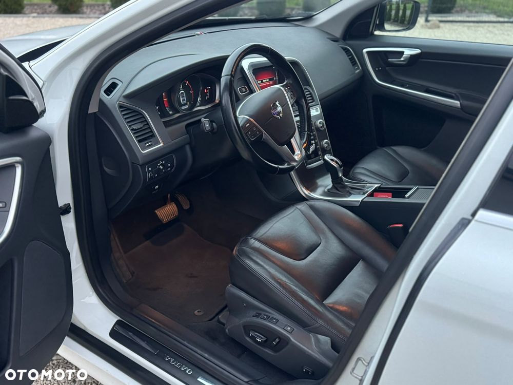 Volvo XC 60 - 21