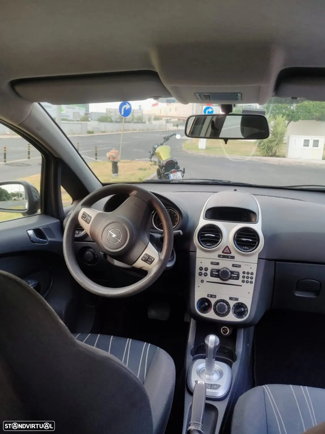 Opel Corsa - 4
