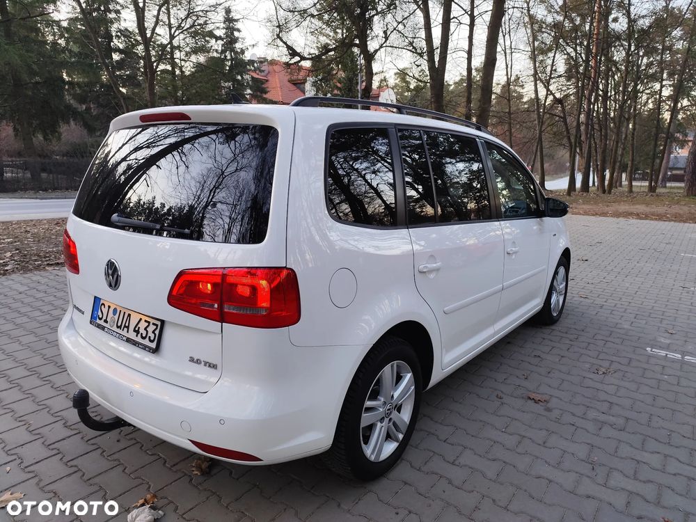Volkswagen Touran 2.0 TDI DPF BlueMotion Technology MATCH - 11
