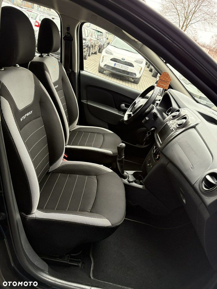 Dacia Sandero Stepway 0.9 TCe Laureate S&S - 17
