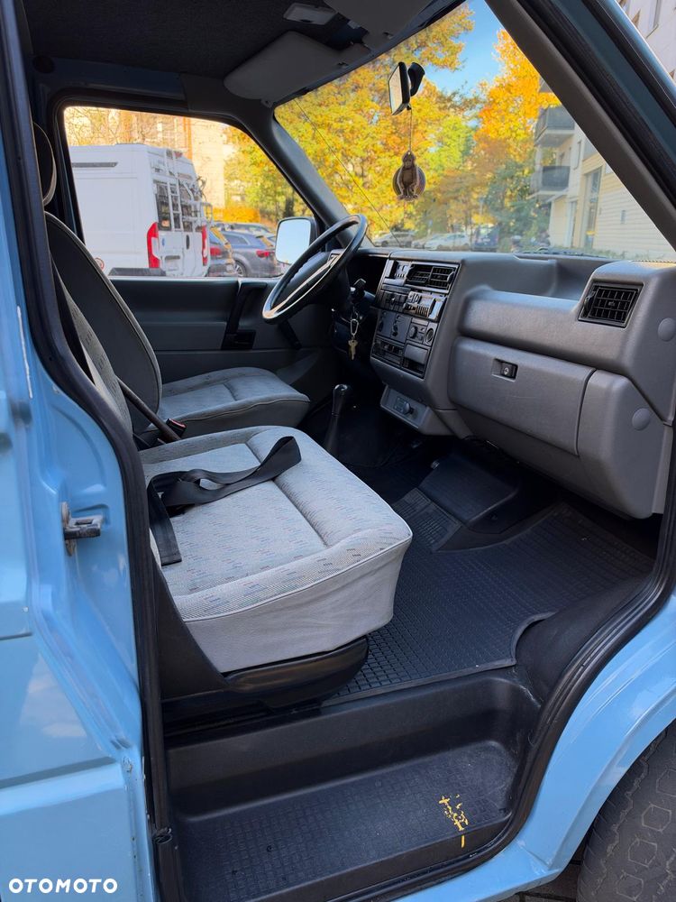 Volkswagen Transporter T4 SYNCRO - BLOKADA - 21