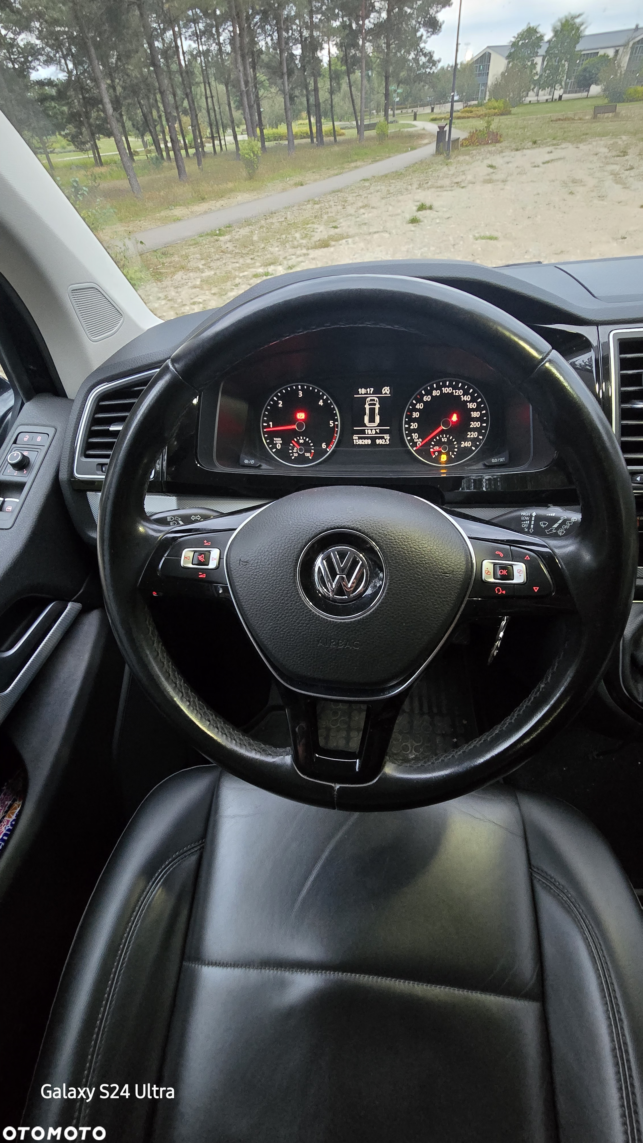 Volkswagen Caravelle 2.0 TDI L1 Highline - 10