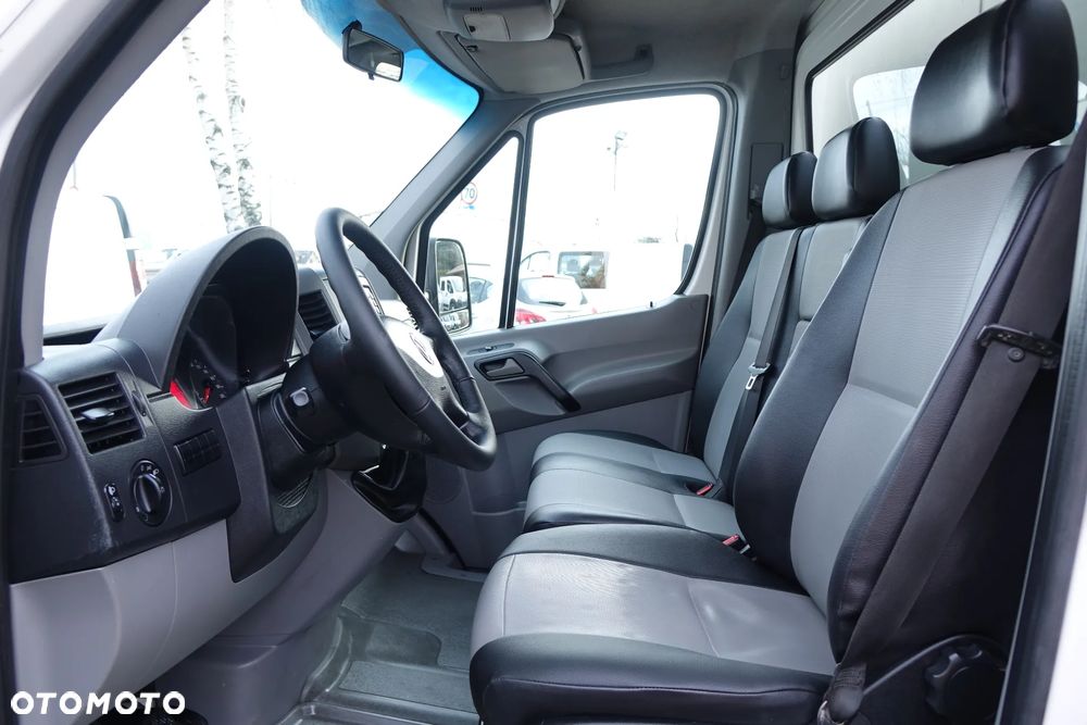 Volkswagen Crafter 2.0 163KM 3-osobowy + skrzynia ładunkowa - 10
