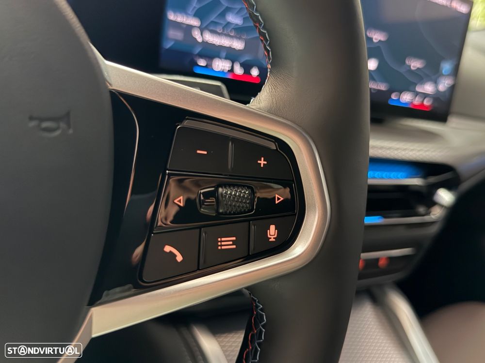 BMW i4 M50 Pack Desportivo M Pro — fotografia 10
