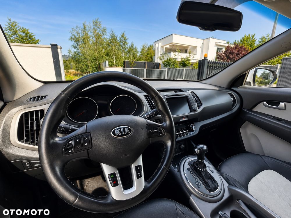 Kia Sportage 2.0 CRDI L AWD - 27